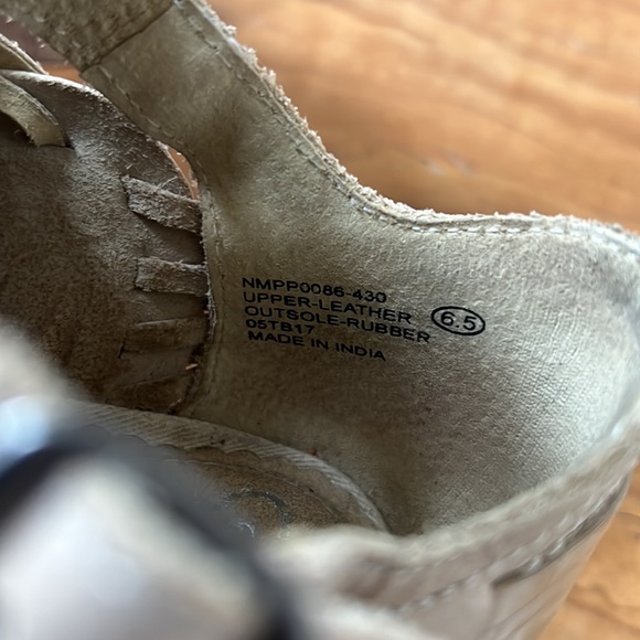 Naughty Monkey Woven Leather PeepToes - Picture 7 of 7